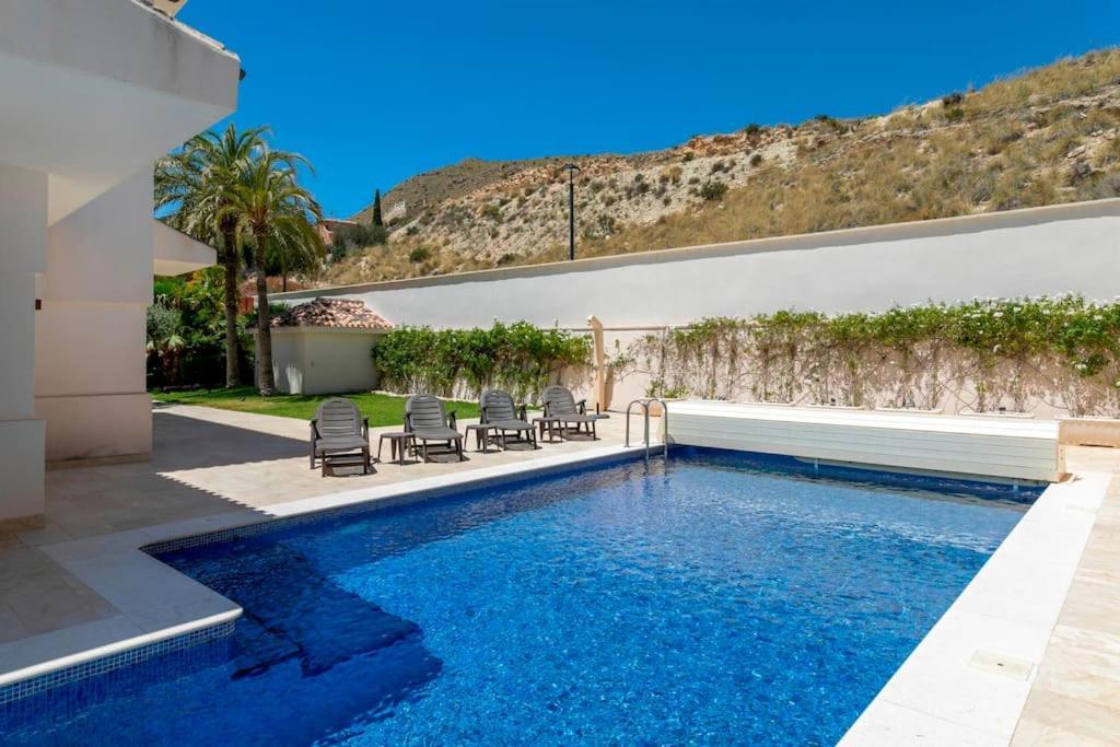 Villa Irene, Large First Line Villa With Amazing Sea- And Coast Views And Large Private Swimming Pool! Alicante Bagian luar foto