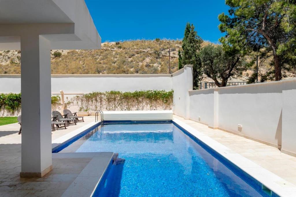 Villa Irene, Large First Line Villa With Amazing Sea- And Coast Views And Large Private Swimming Pool! Alicante Bagian luar foto